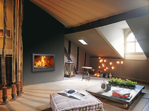 Foyer 700 Compact avec volet 10 kW