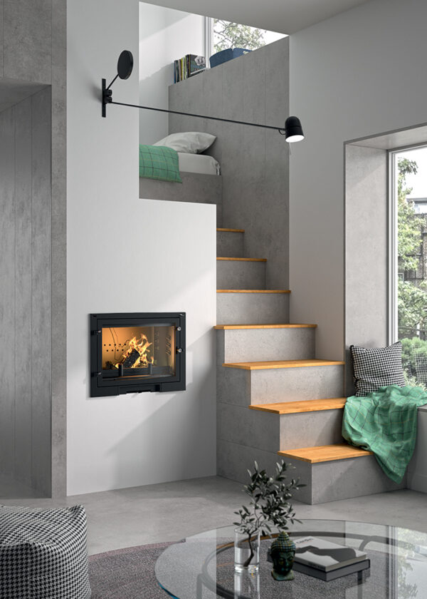 Foyer à bois 700 Milos avec volet